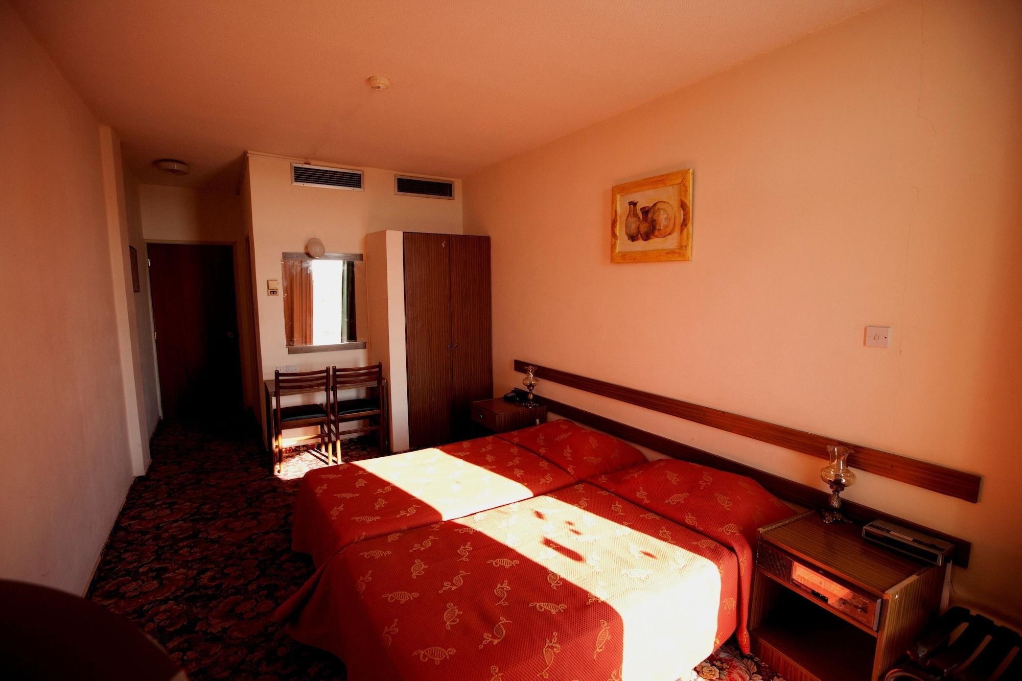 Sylva Hotel Limassol Eksteriør billede